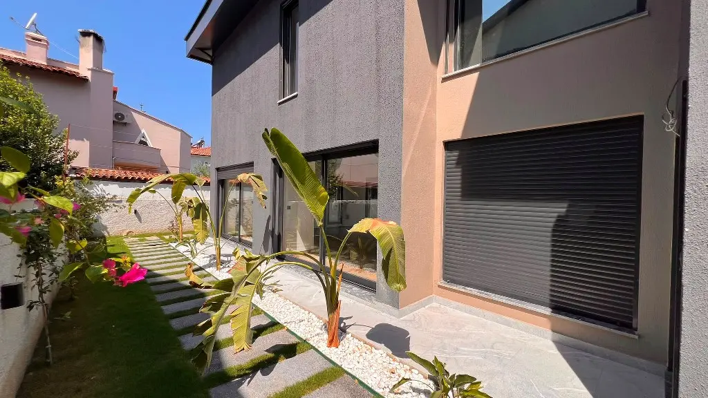Home in Babatasi